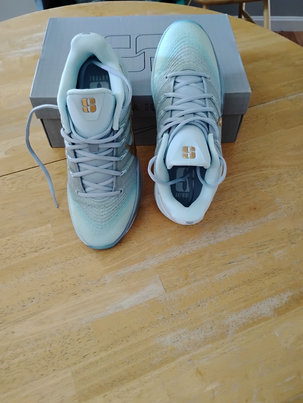 Men's Sneakers in Aqua Gradient and Gray with Gold Accent